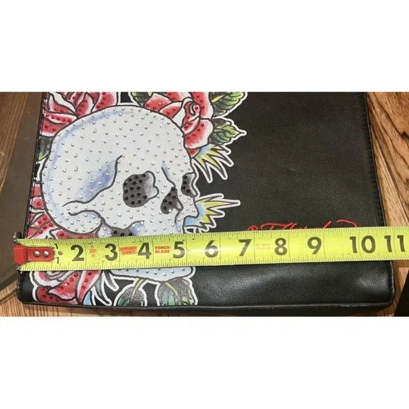 Ed Hardy Black and Red Skull Shoulder Bag - Picture 6 of 7